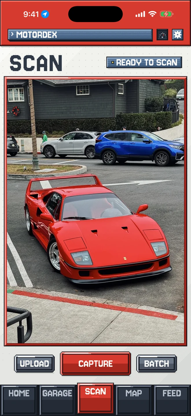 The MotorDex scan screen with a Ferrari F40 in the viewfinder.